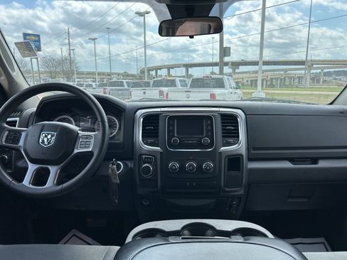 Used 2024 RAM 1500 Classic SLT image 12