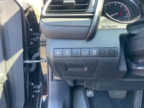 Used 2024 Toyota Camry SE FWD image 14