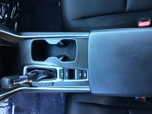 Used 2021 Honda Accord LX image 14