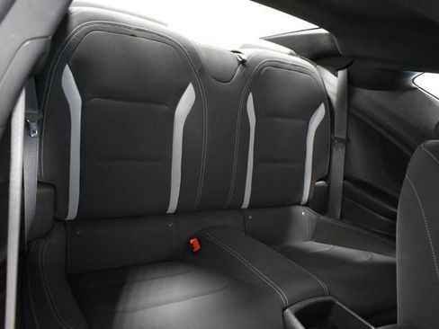 Certified 2018 Chevrolet Camaro SS RWD image 34