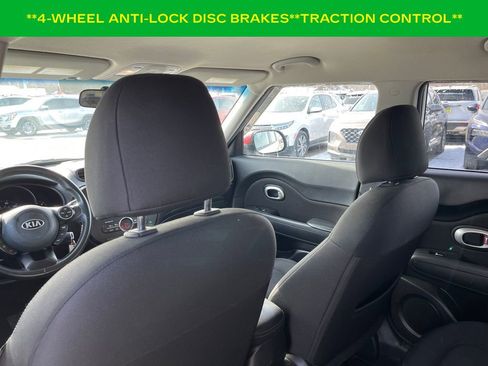 Used 2017 Kia Soul + w/ Designer's Package image 6