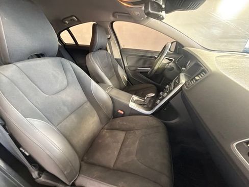 Used 2013 Volvo S60 T5 FWD image 27