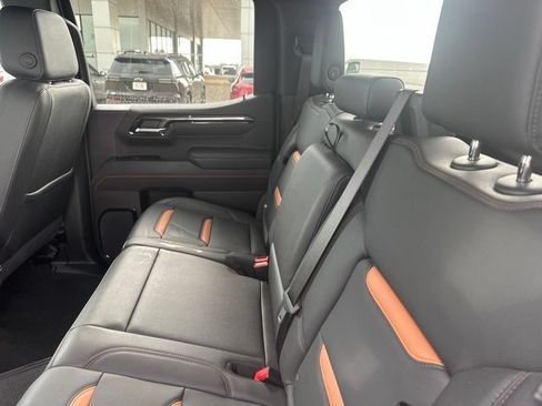 Used 2025 GMC Sierra 1500 AT4 AWD/4WD image 27