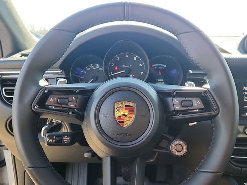 New 2026 Porsche Macan Turbo image 17