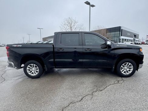 Used 2023 Chevrolet Silverado 1500 LT w/ Convenience Package II image 6