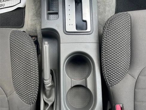 Used 2015 Nissan Frontier Desert Runner RWD image 13