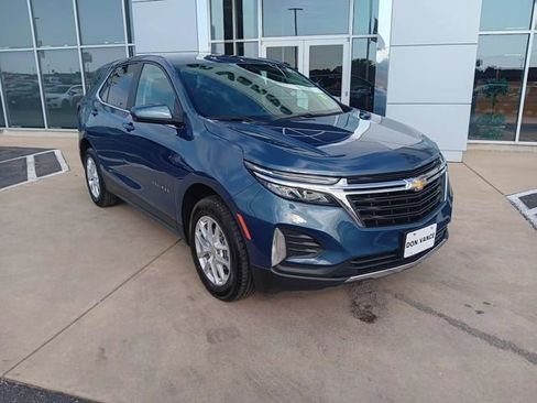 Used 2024 Chevrolet Equinox LT image 8