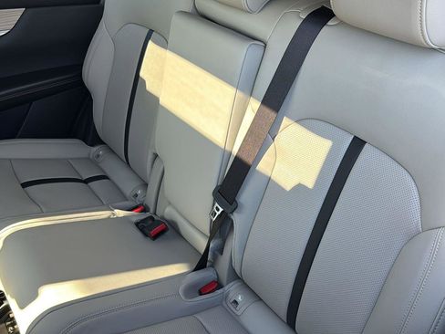 New 2026 MAZDA CX-90 Plug-In Hybrid w/ Preferred image 19