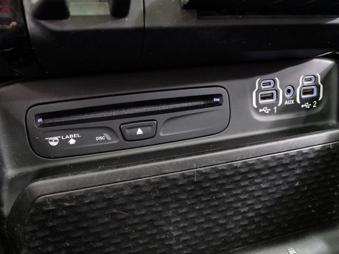 Used 2019 RAM 1500 Rebel AWD/4WD image 29