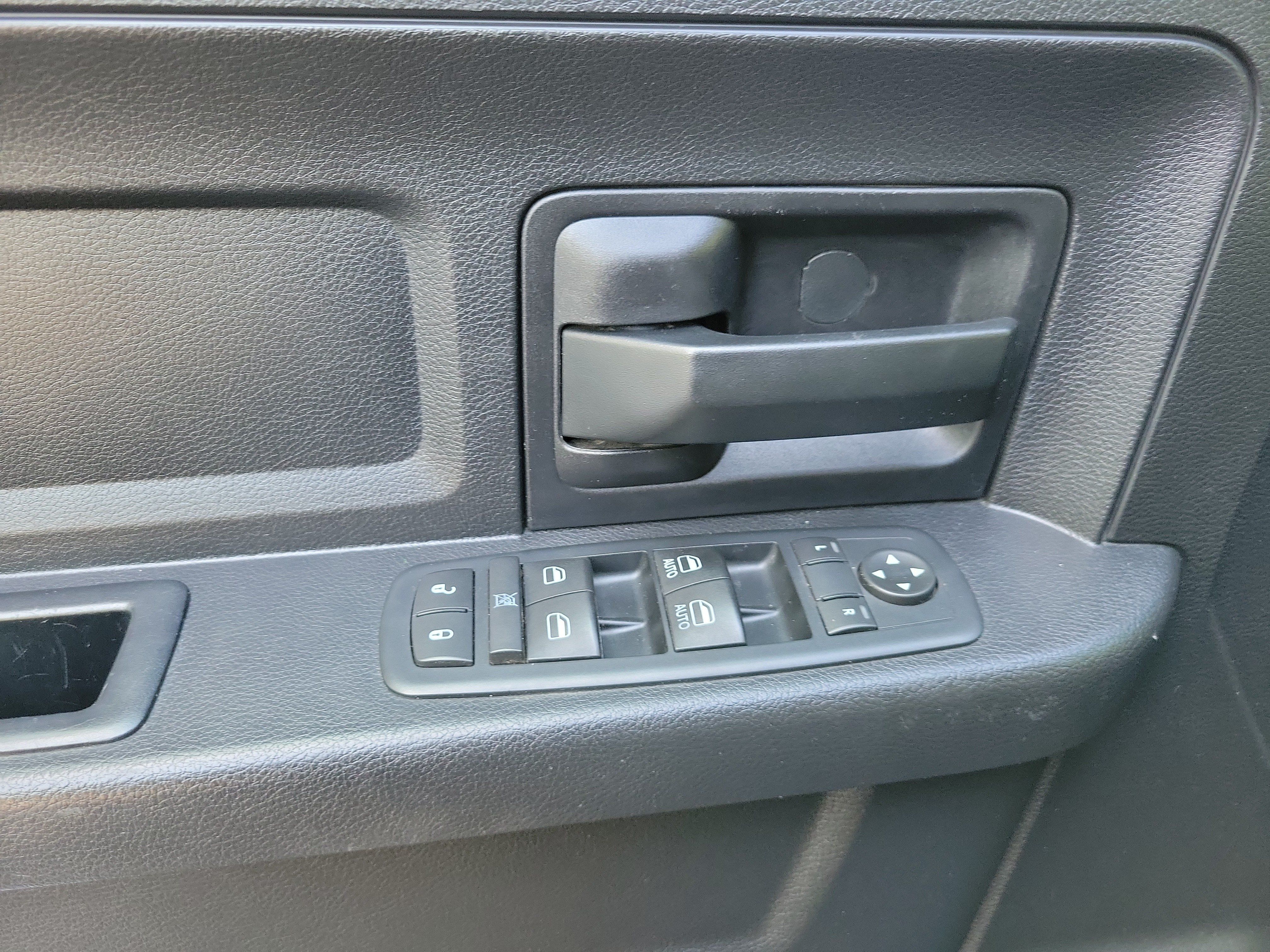 Used 2016 RAM 1500 Tradesman w/ Popular Equipment Group AWD/4WD image 24