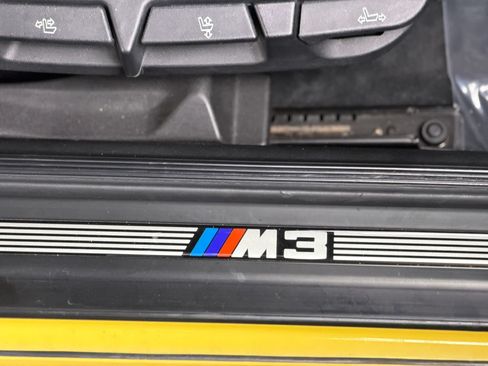 Used 1995 BMW M3 Coupe RWD image 36