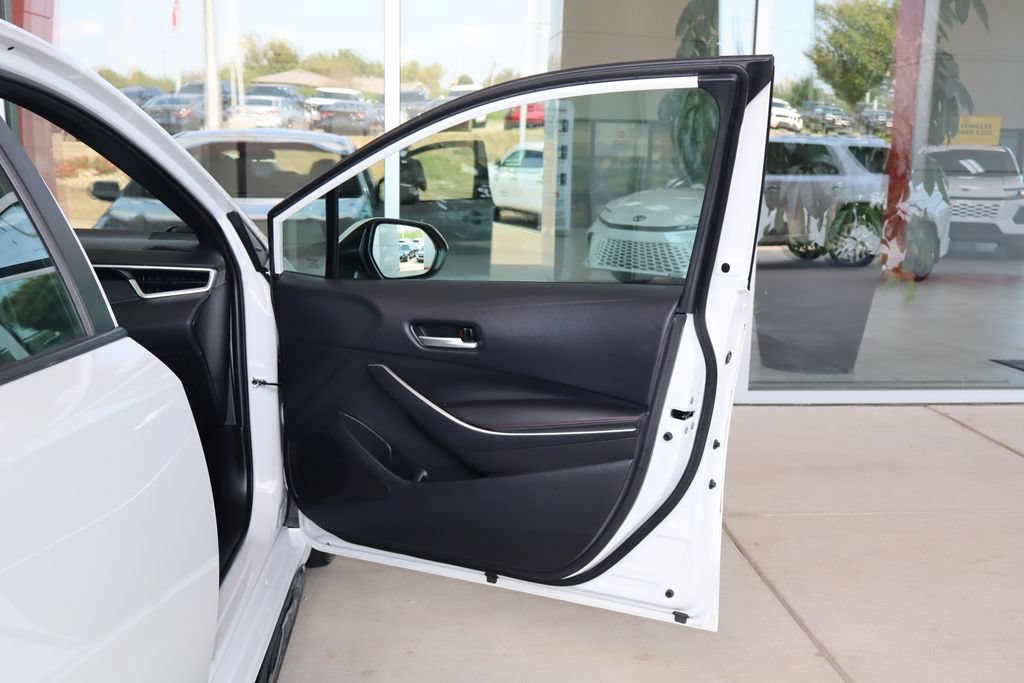 Used 2024 Toyota Corolla SE FWD image 36