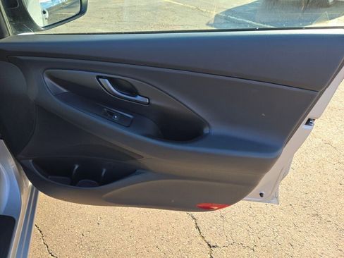 Used 2020 Hyundai Elantra GT N Line image 5