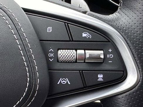 Used 2025 Genesis GV70 3.5T Sport w/ Sport Advanced Package image 27