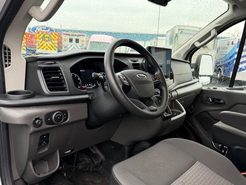 Used 2022 Ford Transit 150 Low Roof w/ Interior Upgrade Package RWD image 13