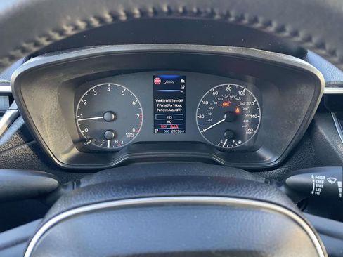 Used 2024 Toyota Corolla Cross LE image 36