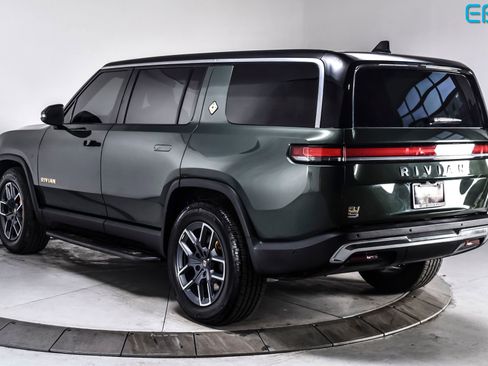 Used 2023 Rivian R1S Adventure AWD/4WD image 4