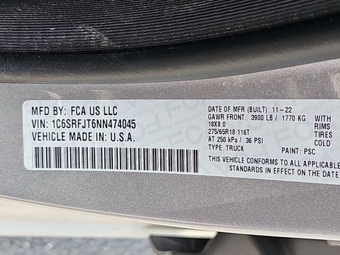 Used 2022 RAM 1500 Laramie AWD/4WD image 38