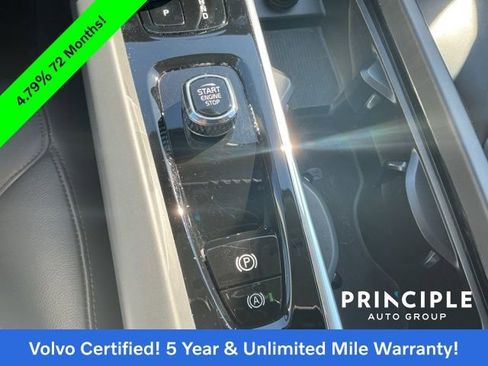 Certified 2024 Volvo S60 B5 Core image 18