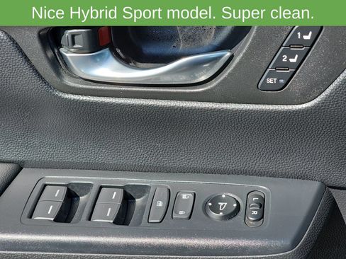 Used 2025 Honda CR-V Sport-L image 33