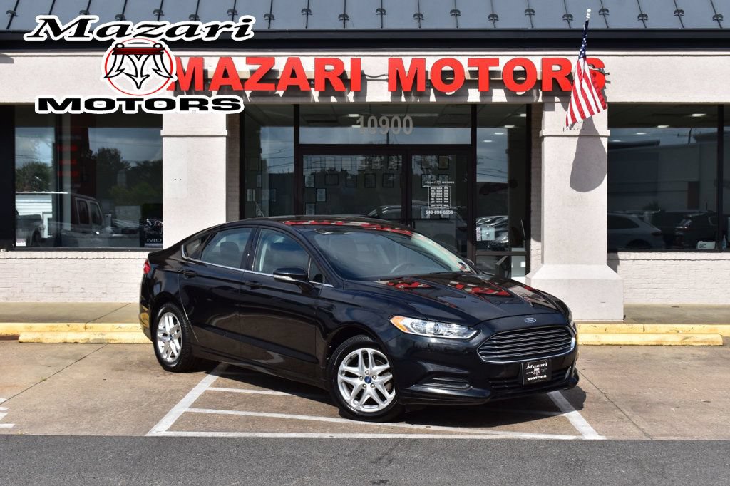 Used 2013 Ford Fusion SE FWD image 1