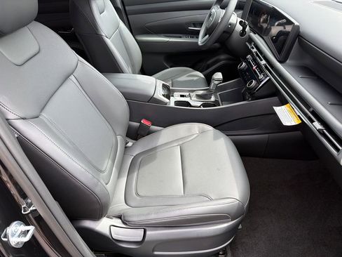 New 2026 Hyundai Tucson SEL Plus FWD image 14