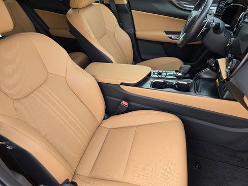 Used 2025 Lexus NX 350 AWD w/ Accessory Package (2T) image 22