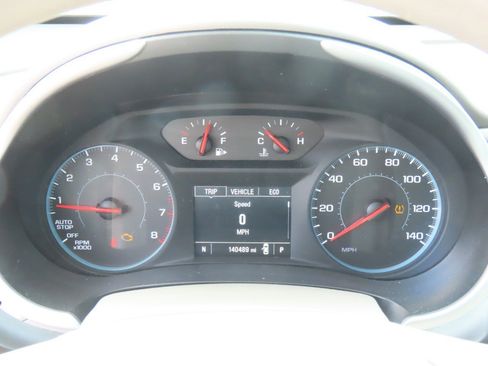 Used 2017 Chevrolet Malibu LS image 28