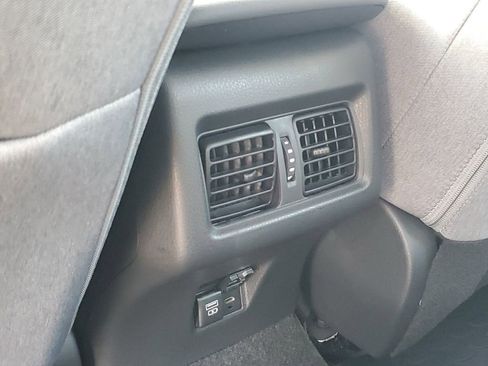 Used 2025 Toyota Camry LE w/ Convenience Package image 30