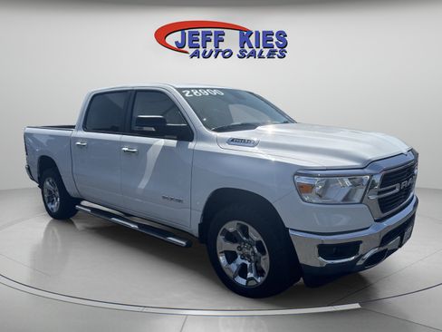 Used 2019 RAM 1500 Big Horn AWD/4WD image 3