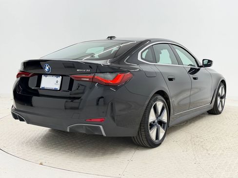 Certified 2023 BMW i4 eDrive35 image 9