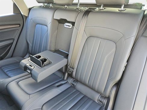 Used 2023 Audi Q5 2.0T Premium Plus w/ Premium Plus Package image 18