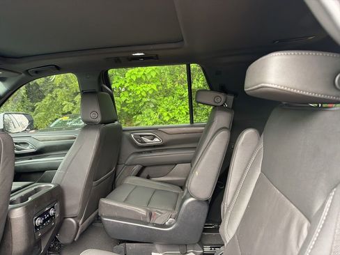 Used 2023 Chevrolet Tahoe LT w/ Luxury Package AWD/4WD image 18