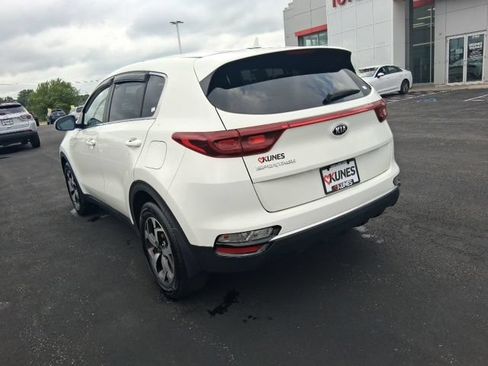 Used 2020 Kia Sportage LX FWD image 11