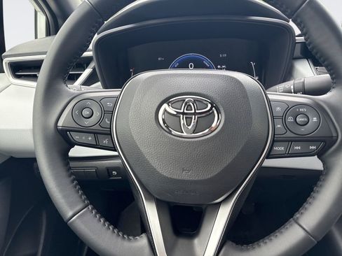 Used 2026 Toyota Corolla SE FWD image 19