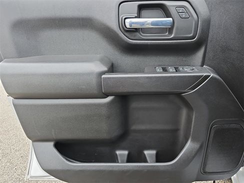 Used 2020 Chevrolet Silverado 1500 Custom w/ Custom Value Package image 29