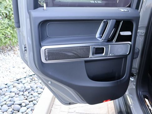 Used 2025 Mercedes-Benz G 63 AMG 4MATIC image 14