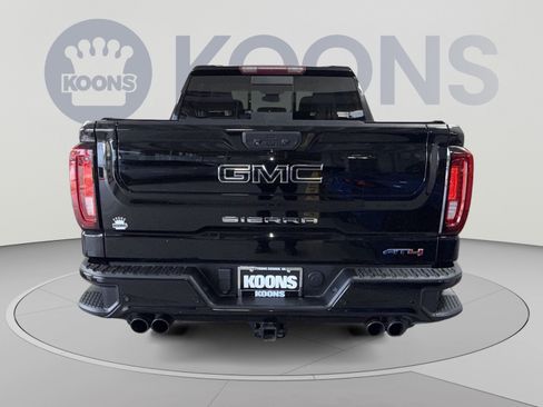 Used 2022 GMC Sierra 1500 AT4 w/ AT4 Premium Package AWD/4WD image 5