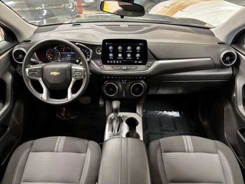 Used 2025 Chevrolet Blazer LT FWD image 34