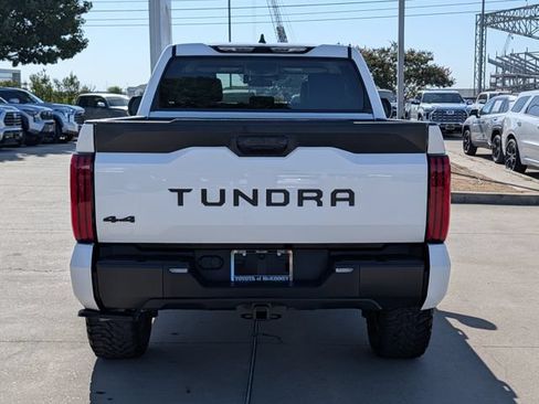Used 2024 Toyota Tundra SR5 w/ SR5 Premium Package AWD/4WD image 7