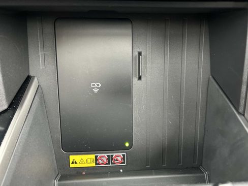 Used 2026 Toyota Sequoia Platinum image 33