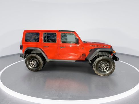 Used 2023 Jeep Wrangler Unlimited Sport AWD/4WD image 9