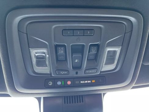 Used 2024 GMC Sierra 1500 Denali Ultimate AWD/4WD image 38