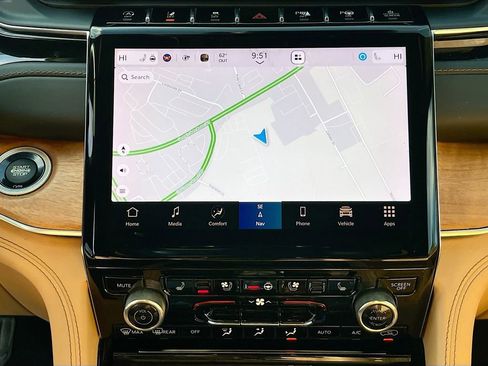 Used 2022 Jeep Grand Cherokee Summit image 20