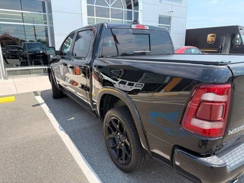 Used 2022 RAM 1500 Laramie AWD/4WD image 7