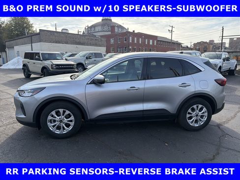 Used 2023 Ford Escape Active w/ Tech Pack #2 image 3