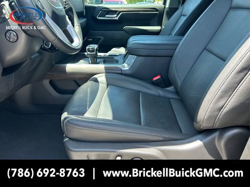 New 2025 GMC Sierra 1500 SLT w/ SLT Convenience Package image 9
