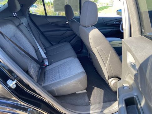 Used 2023 Chevrolet Equinox LT FWD image 14