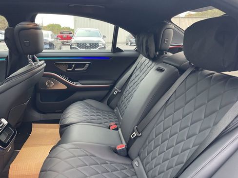 New 2026 Mercedes-Benz S 580 4MATIC Sedan image 29