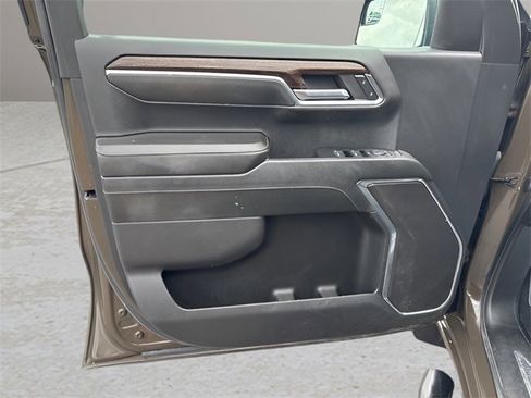 Used 2024 GMC Sierra 1500 Elevation image 6